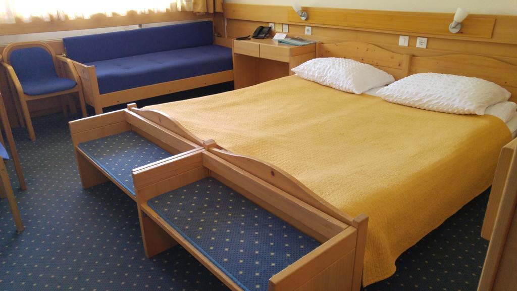 Hotel Spik Kranjska Gora Ruang foto